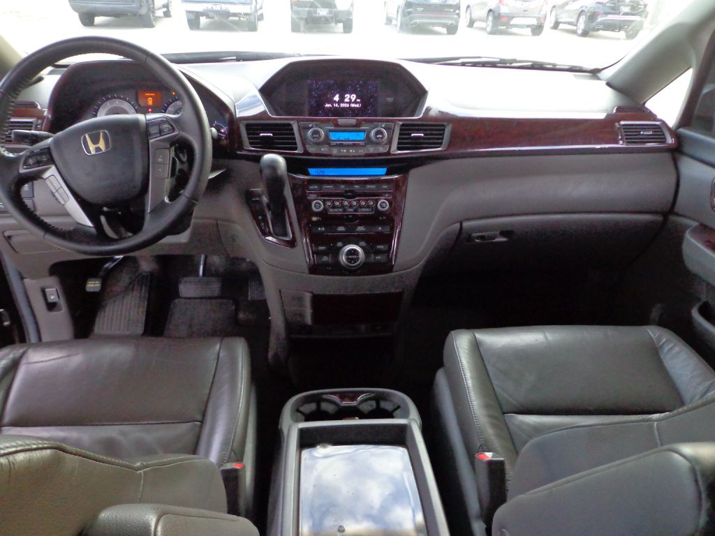 2012 Honda Odyssey Image 23