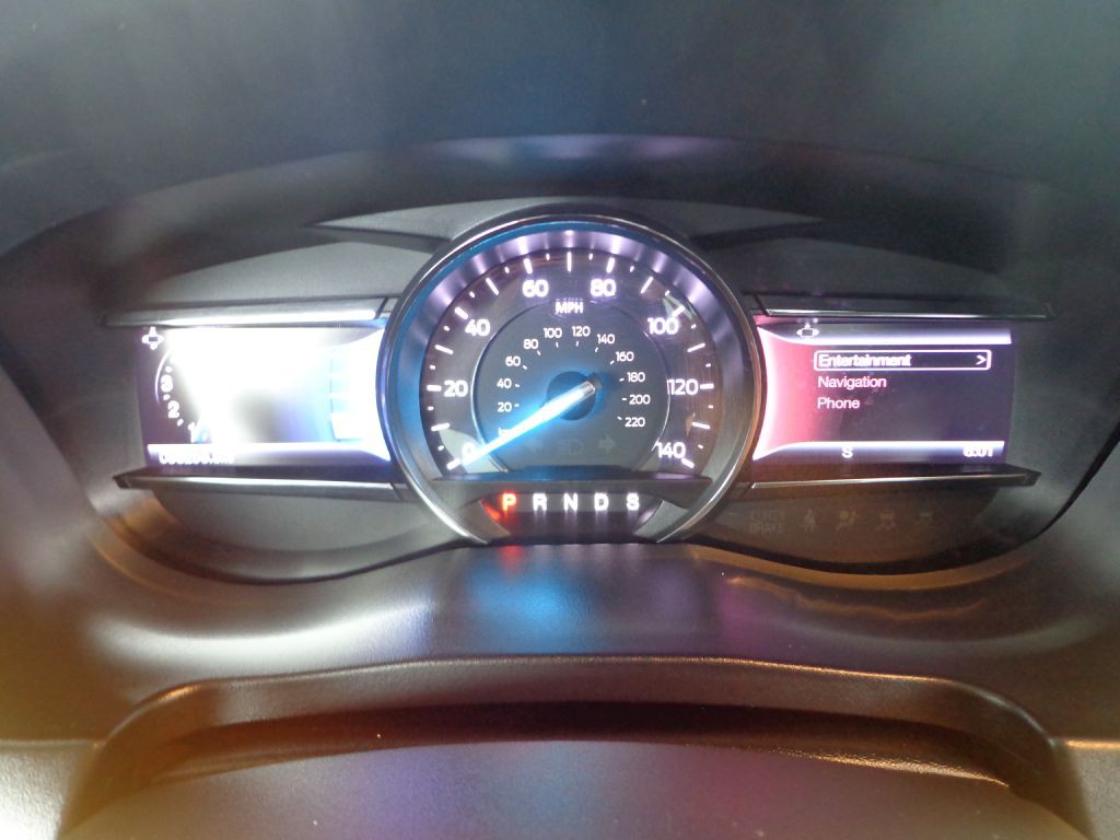 2016 Ford Explorer Image 26