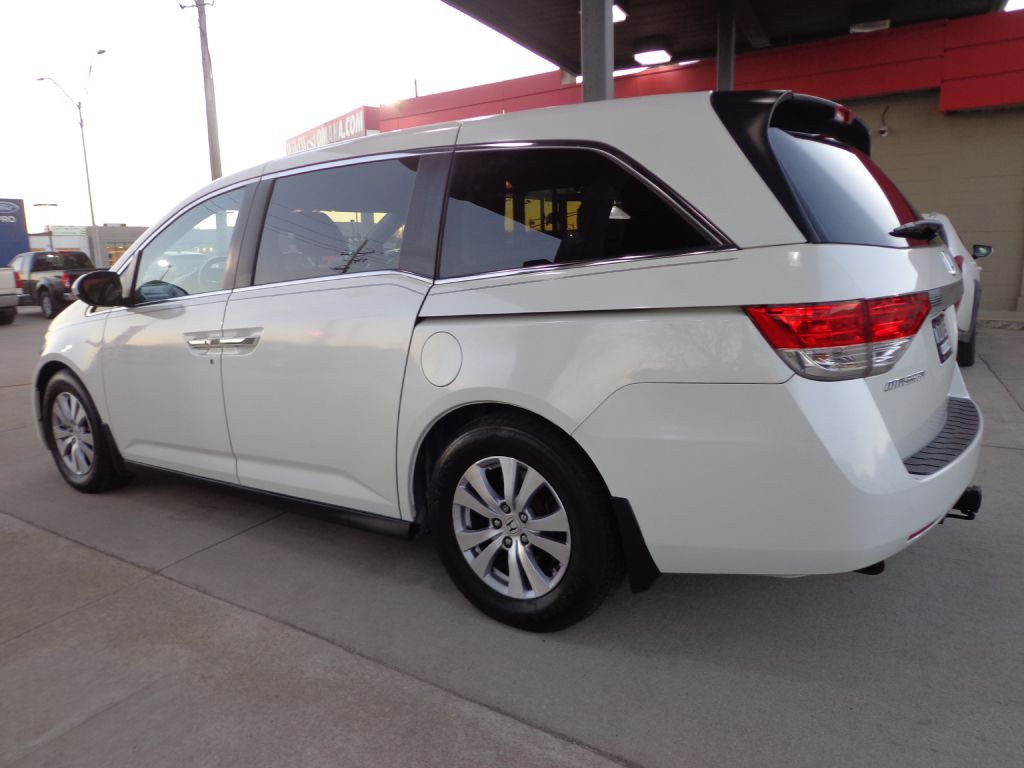 2016 Honda Odyssey Image 6