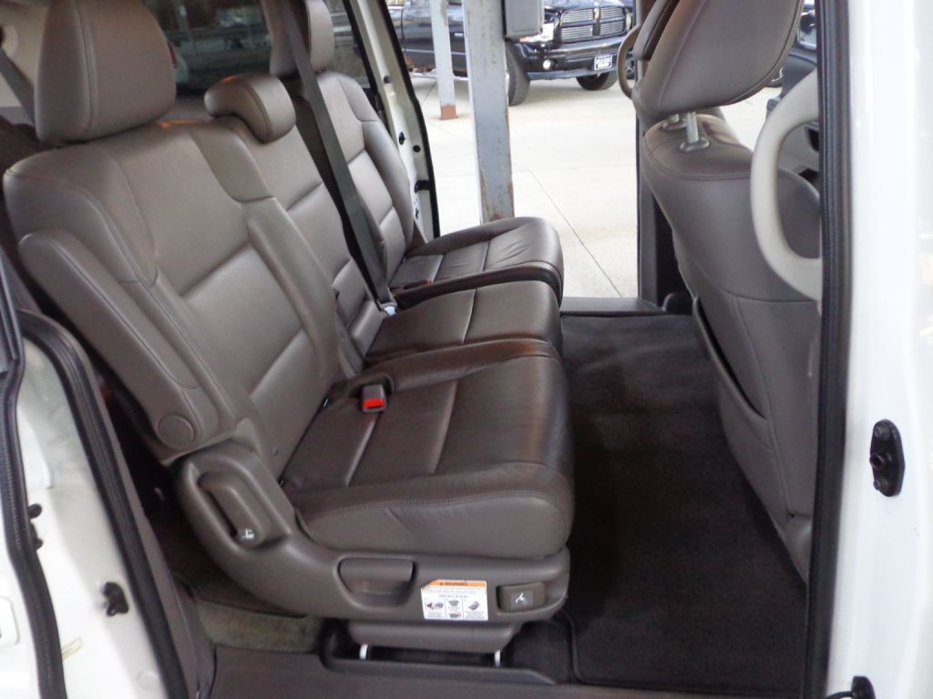 2016 Honda Odyssey Image 19
