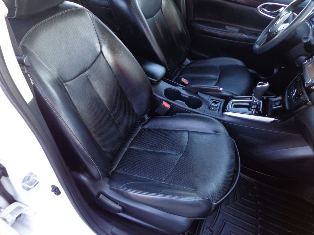 2017 Nissan Sentra Image 18