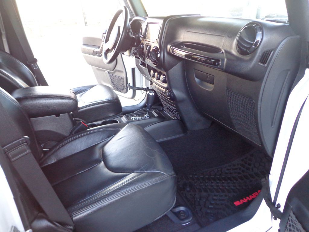 2015 Jeep Wrangler Unlimited Image 18