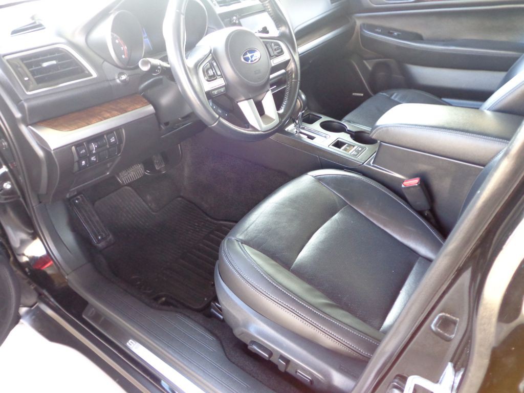 2015 Subaru Outback Image 15