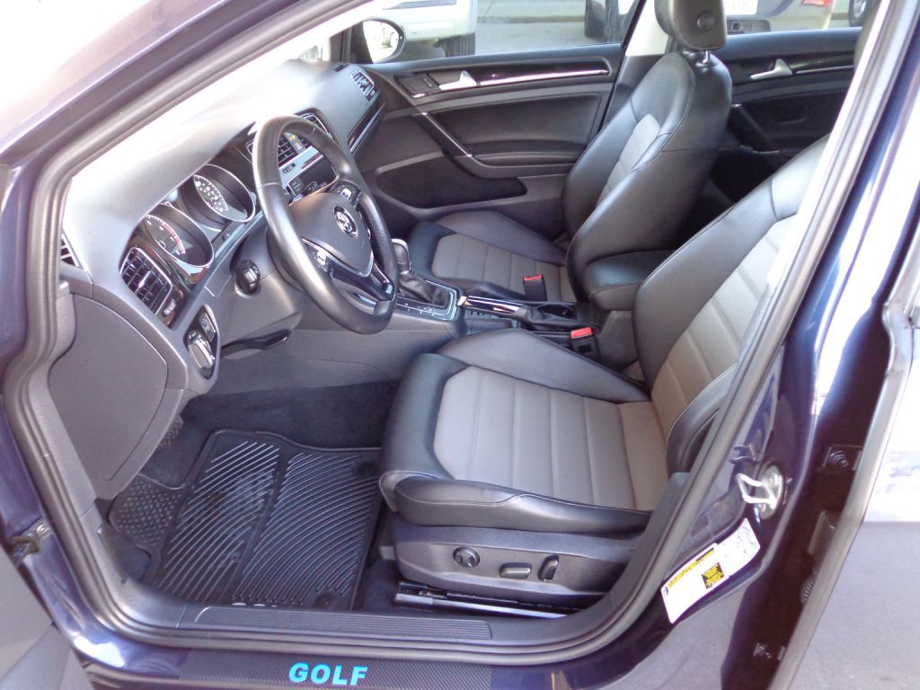 2017 Volkswagen Golf Image 13
