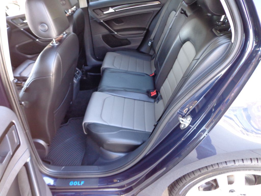 2017 Volkswagen Golf Image 20