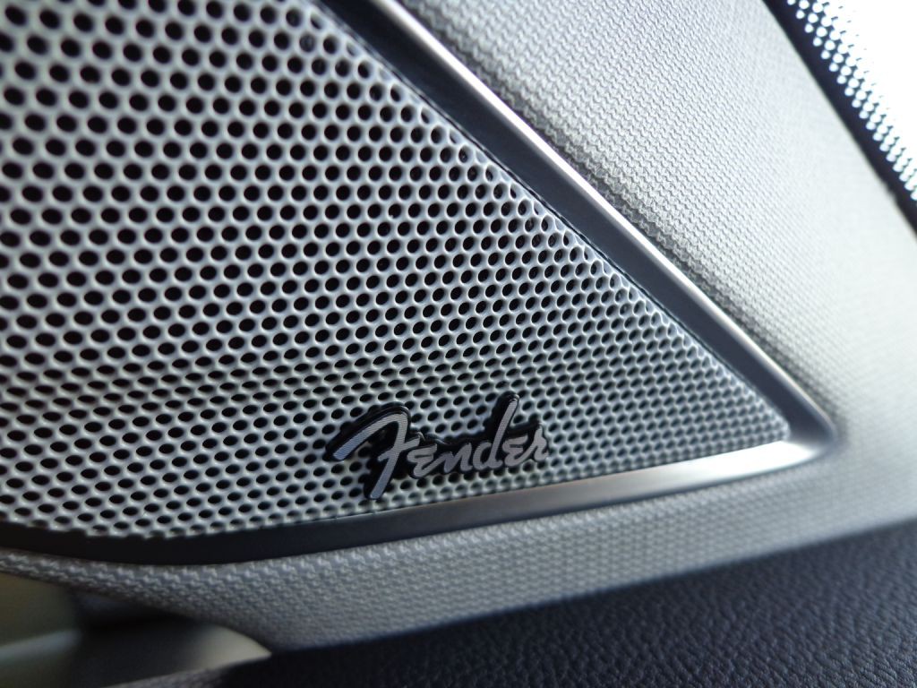 2017 Volkswagen Golf Image 25