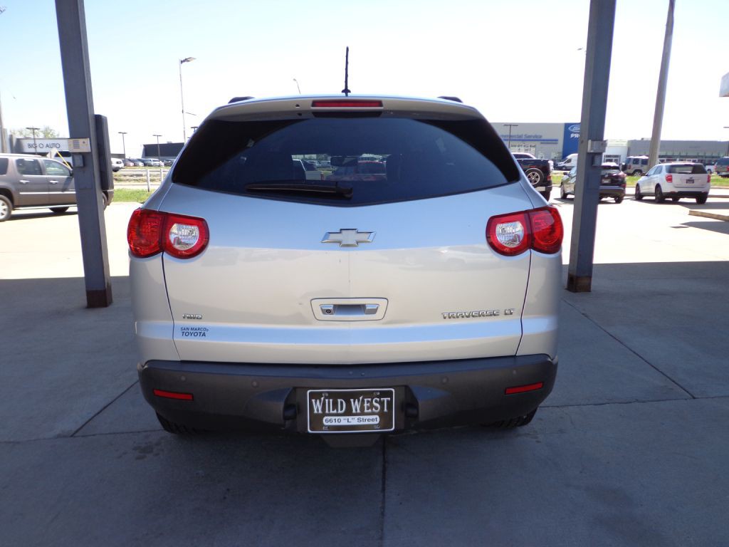 2011 Chevrolet Traverse Image 5