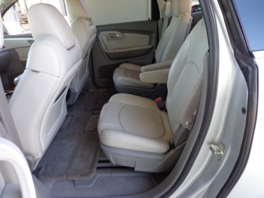 2011 Chevrolet Traverse Image 20