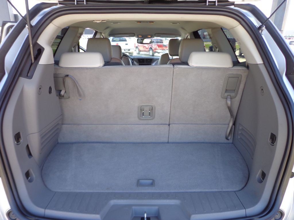 2011 Chevrolet Traverse Image 22