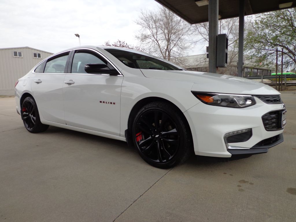 2018 Chevrolet Malibu Image 3