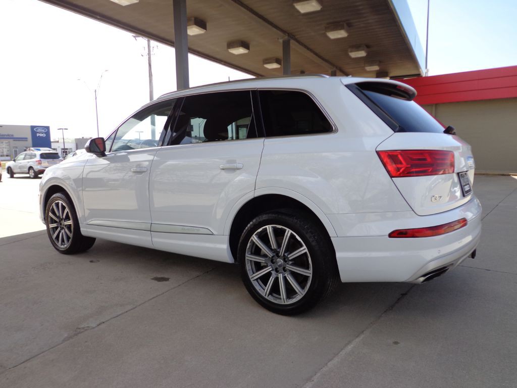 2018 Audi Q7 Image 6