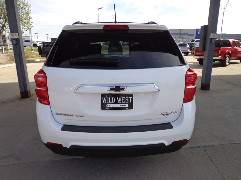 2017 Chevrolet Equinox Image 5