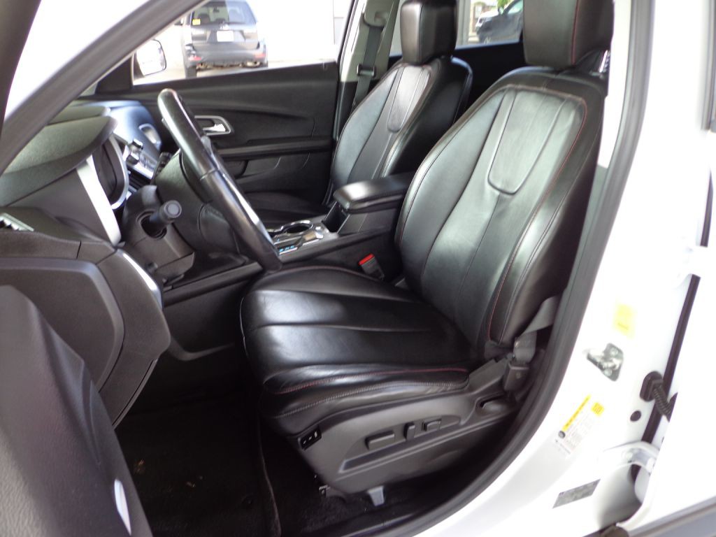 2017 Chevrolet Equinox Image 14