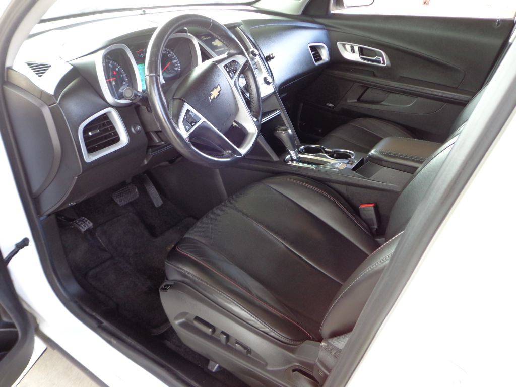 2017 Chevrolet Equinox Image 15