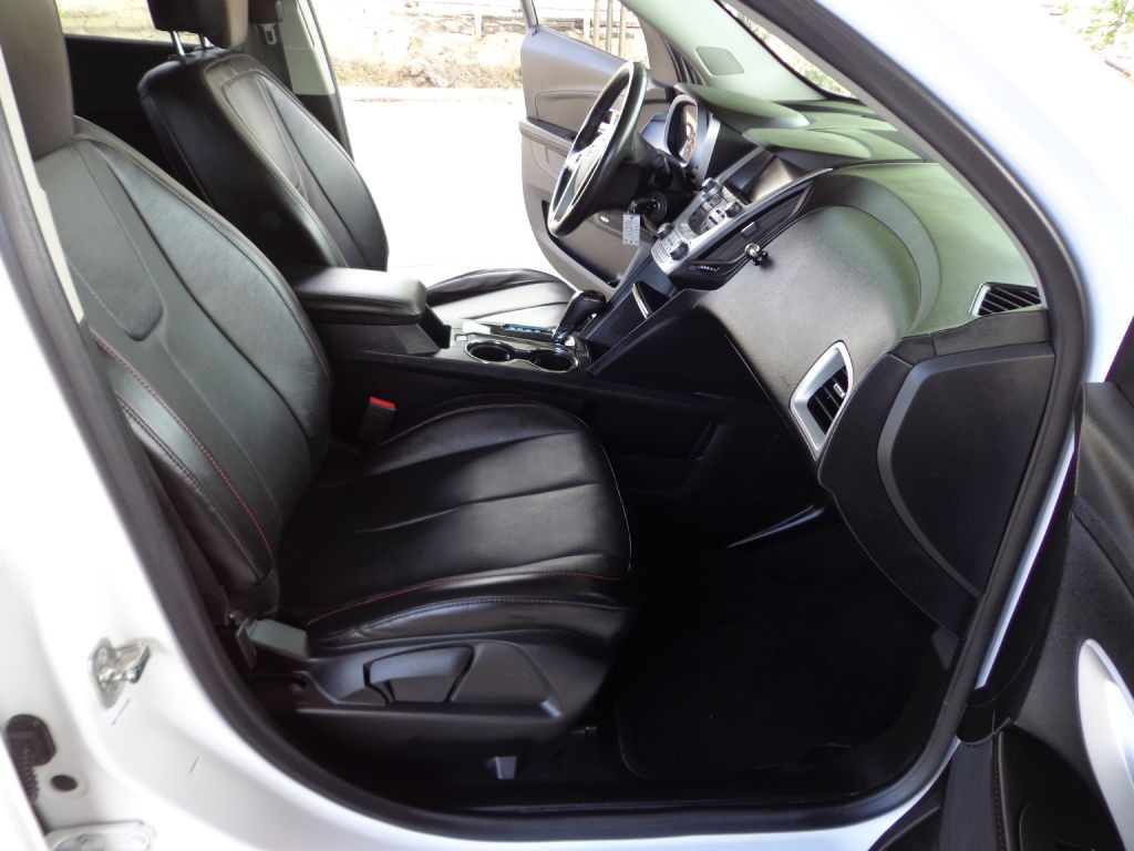 2017 Chevrolet Equinox Image 16