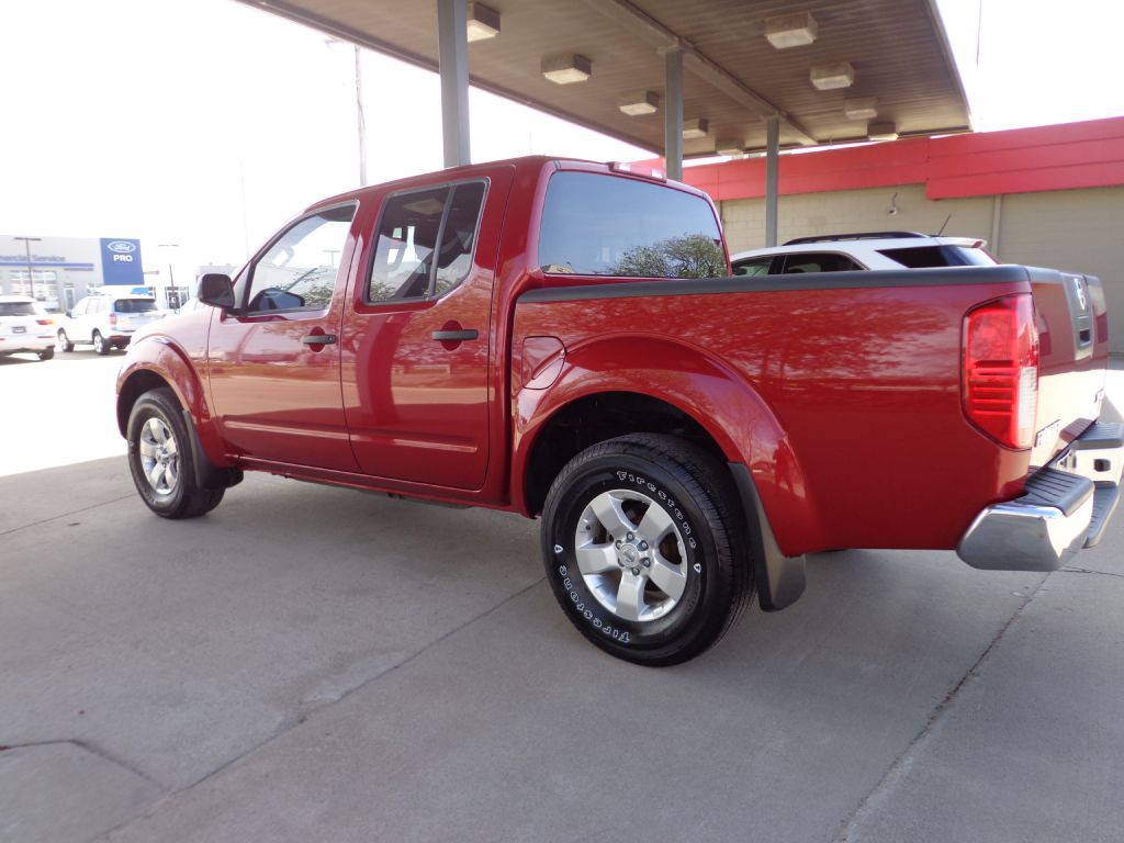 2012 Nissan Frontier Image 5