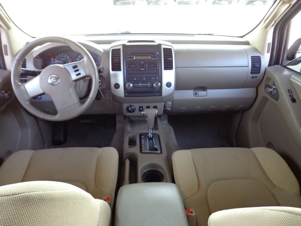 2012 Nissan Frontier Image 19