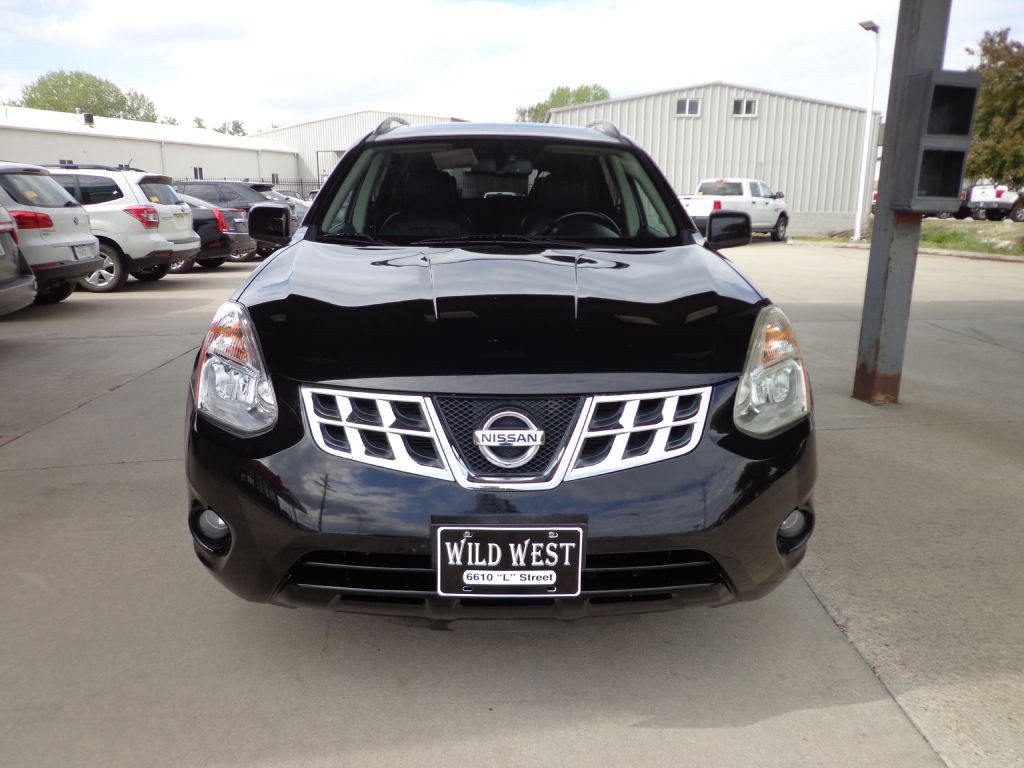 2011 Nissan Rogue Image 2