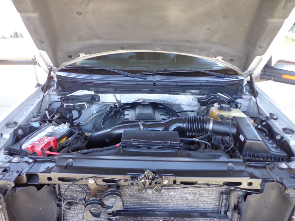 2013 Ford F-150 Image 8