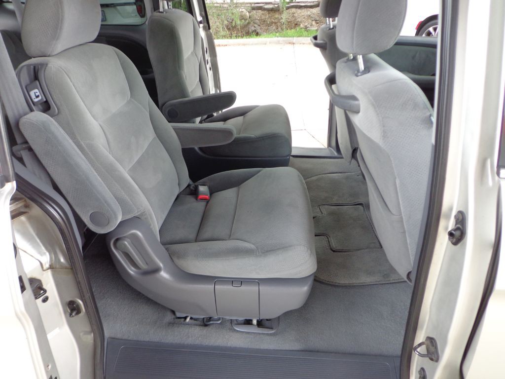2007 Honda Odyssey Image 12