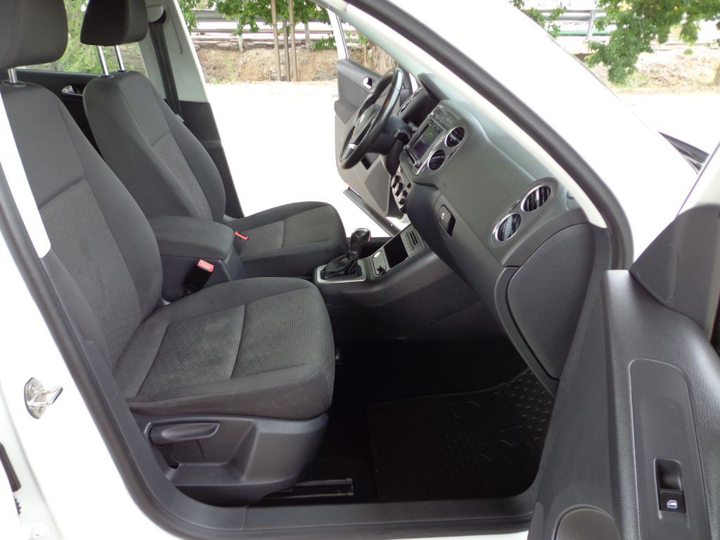 2017 Volkswagen Tiguan Image 16