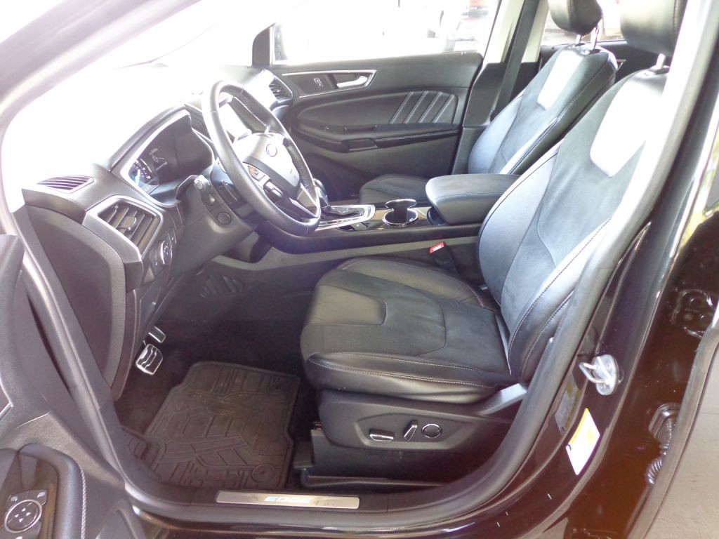 2015 Ford Edge Image 13