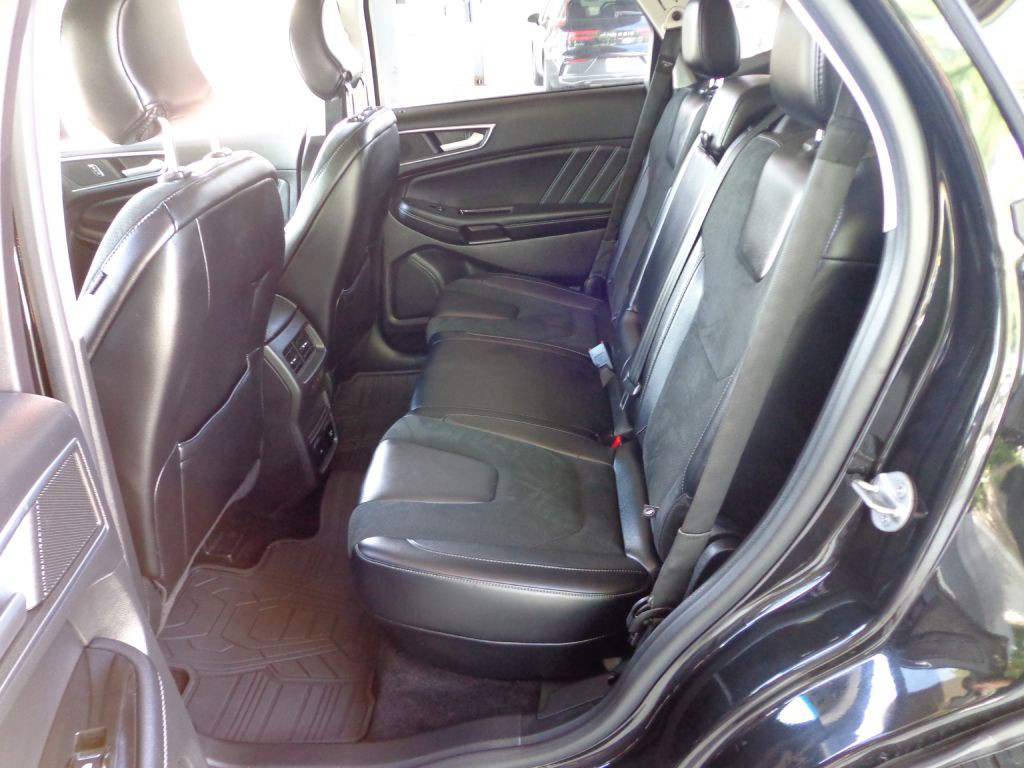 2015 Ford Edge Image 20