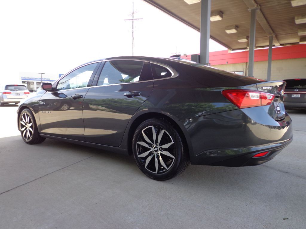 2016 Chevrolet Malibu Image 6
