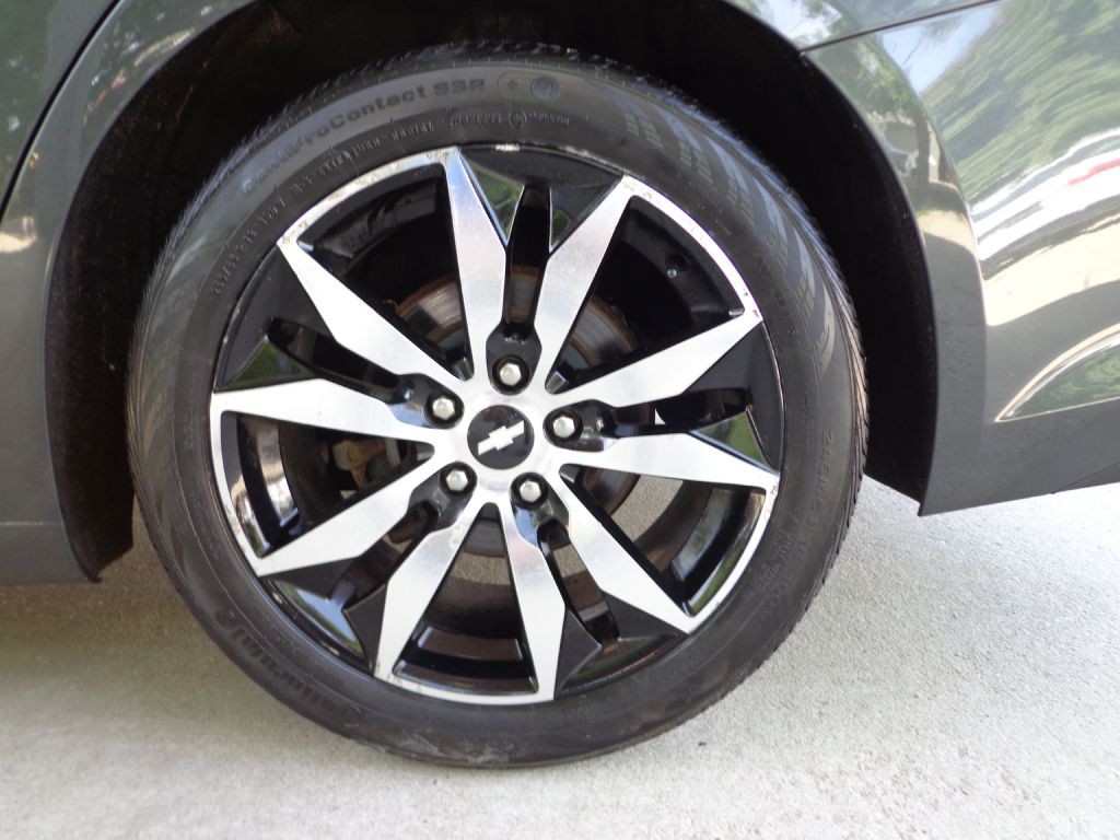 2016 Chevrolet Malibu Image 11