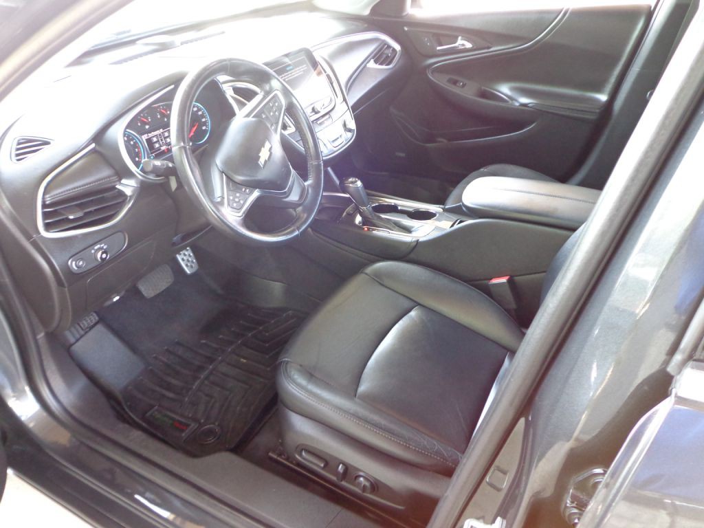 2016 Chevrolet Malibu Image 15