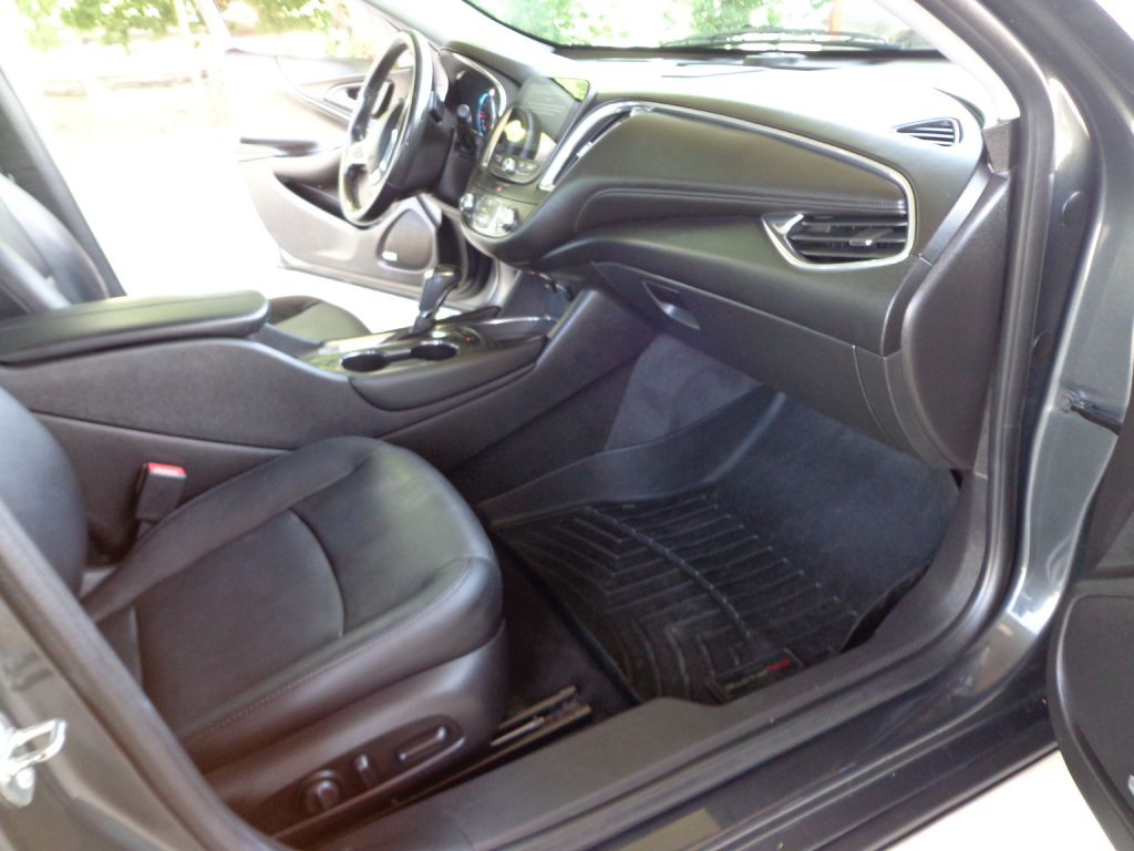 2016 Chevrolet Malibu Image 18