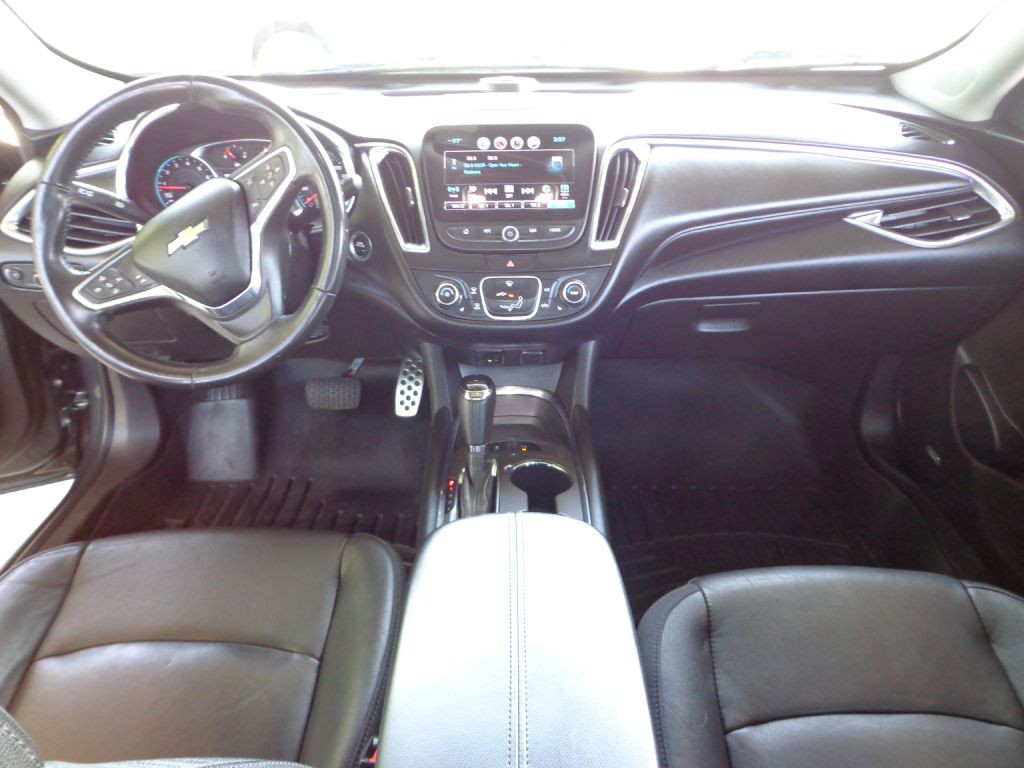 2016 Chevrolet Malibu Image 20