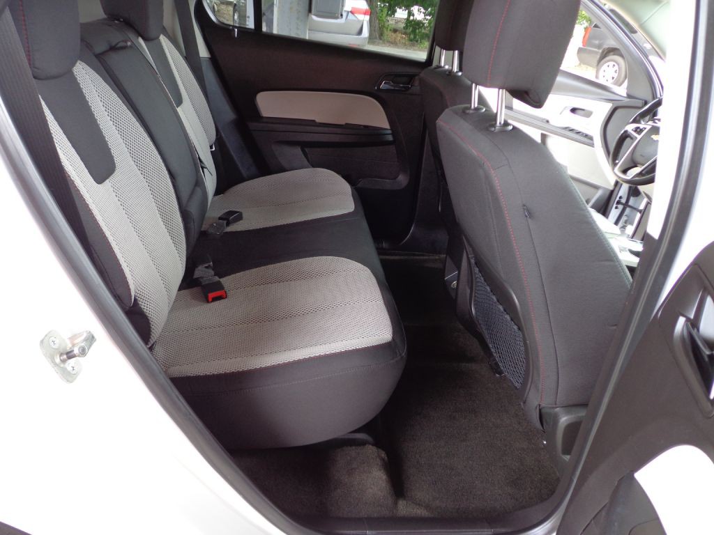 2010 Chevrolet Equinox Image 20