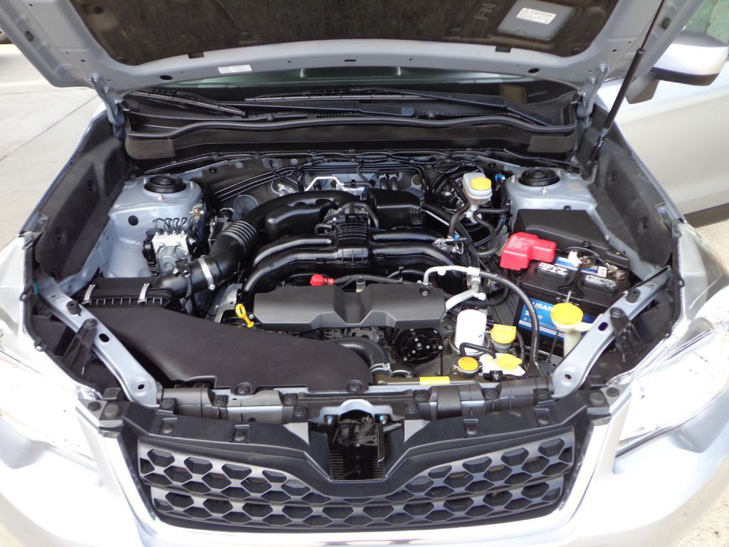 2014 Subaru Forester Image 12