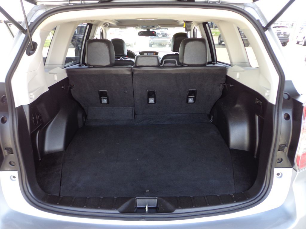 2014 Subaru Forester Image 20