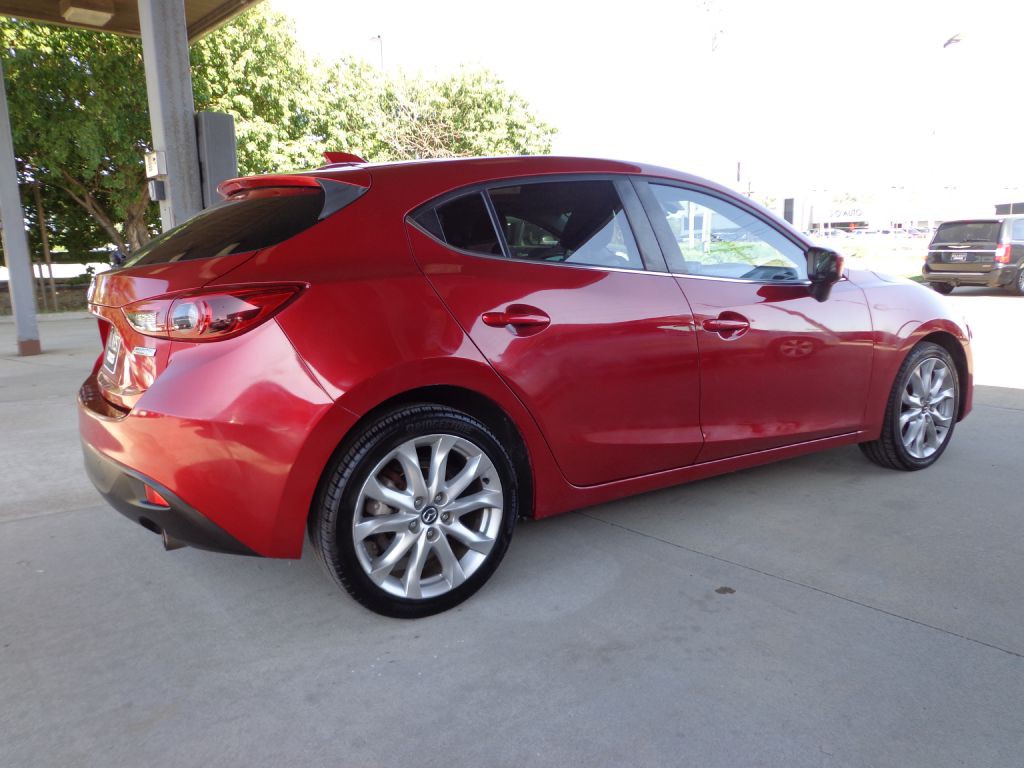 2015 Mazda Mazda3 Image 4