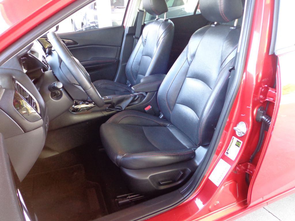 2015 Mazda Mazda3 Image 14