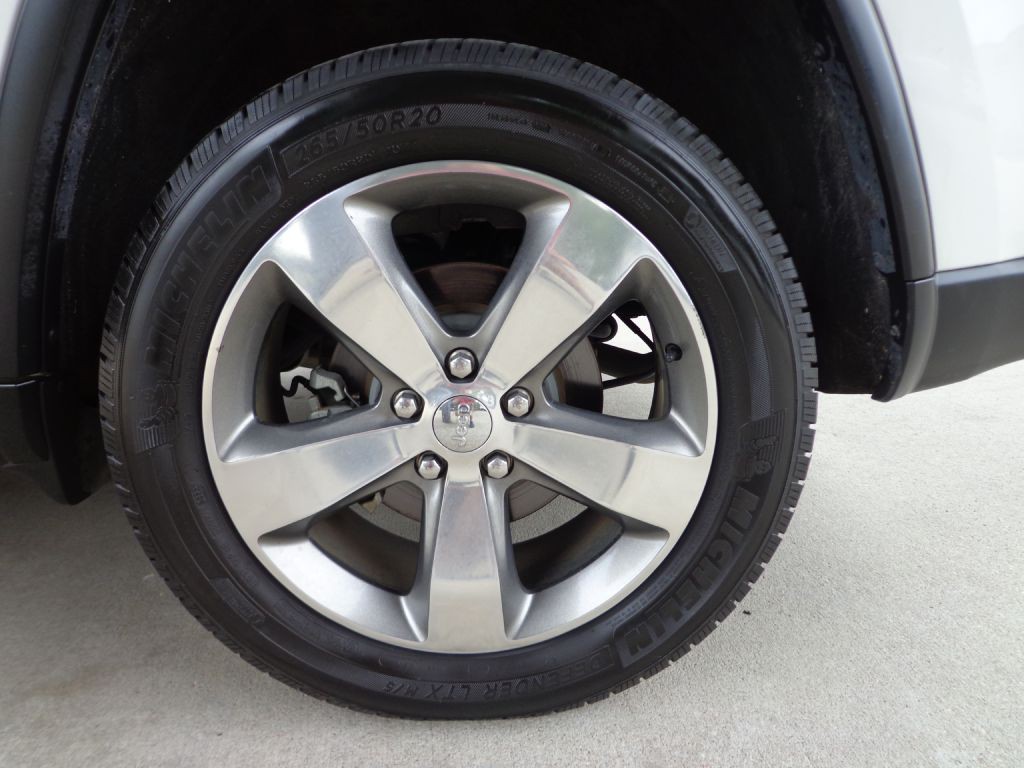 2014 Jeep Grand Cherokee Image 11