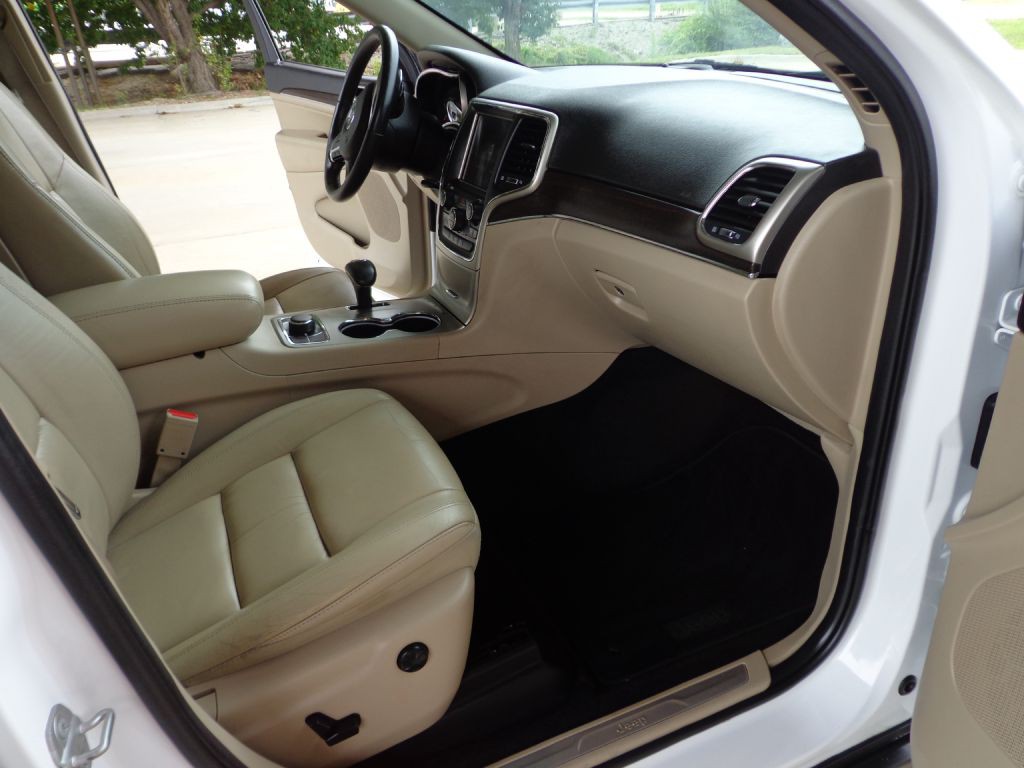2014 Jeep Grand Cherokee Image 18