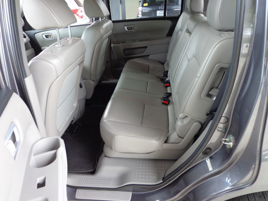 2014 Honda Pilot Image 16