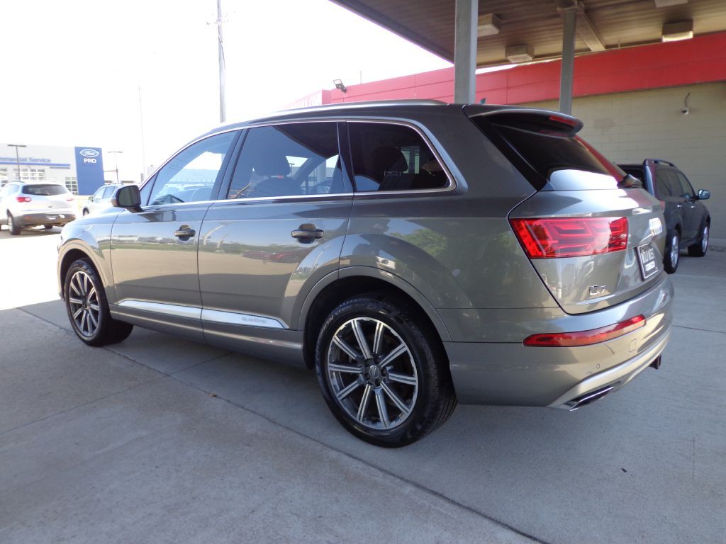 2017 Audi Q7 Image 6