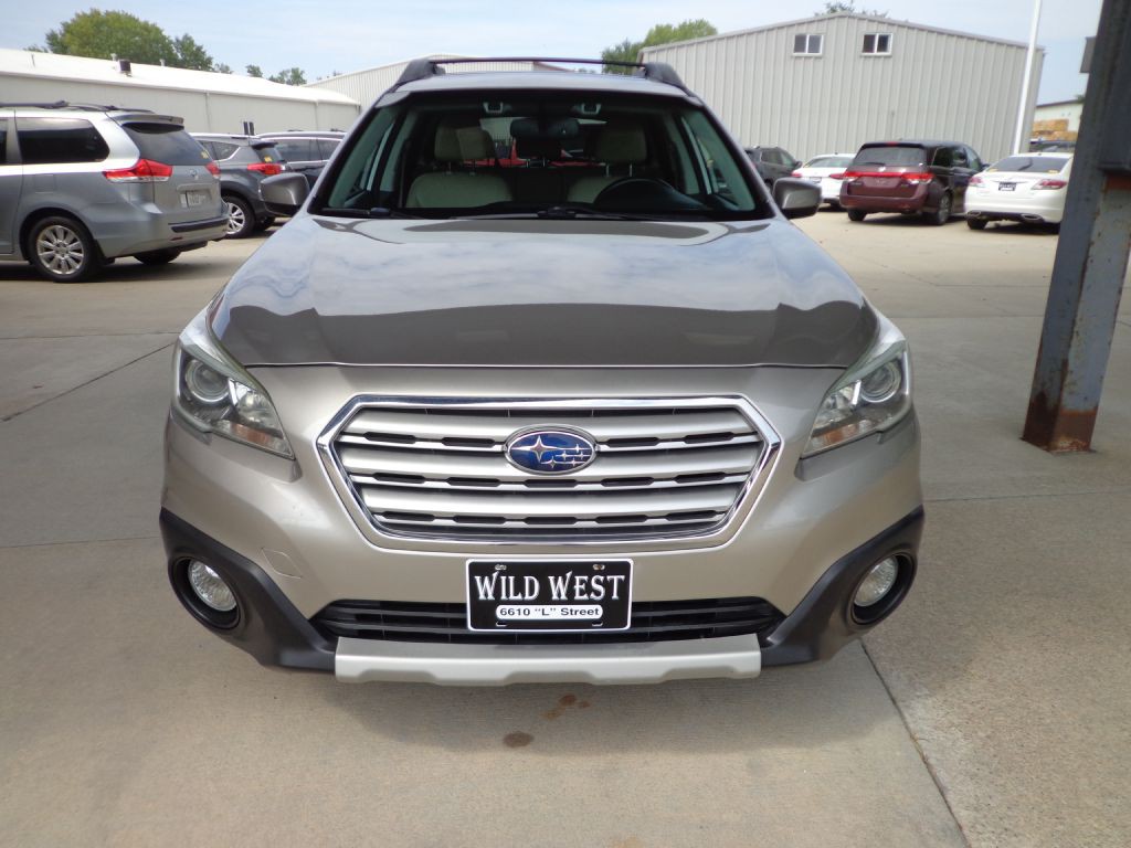 2016 Subaru Outback Image 2