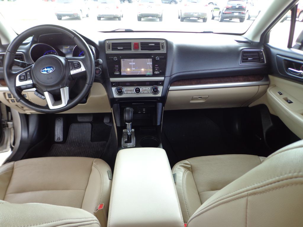 2016 Subaru Outback Image 24
