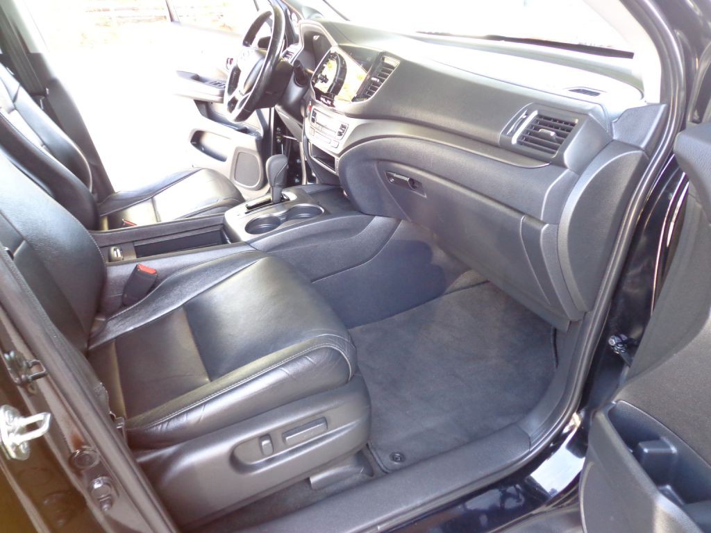 2019 Honda Pilot Image 18