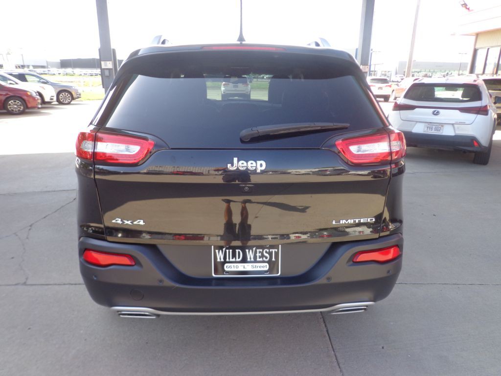 2016 Jeep Cherokee Image 5