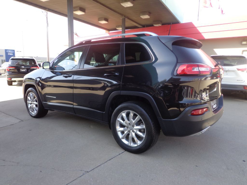 2016 Jeep Cherokee Image 6