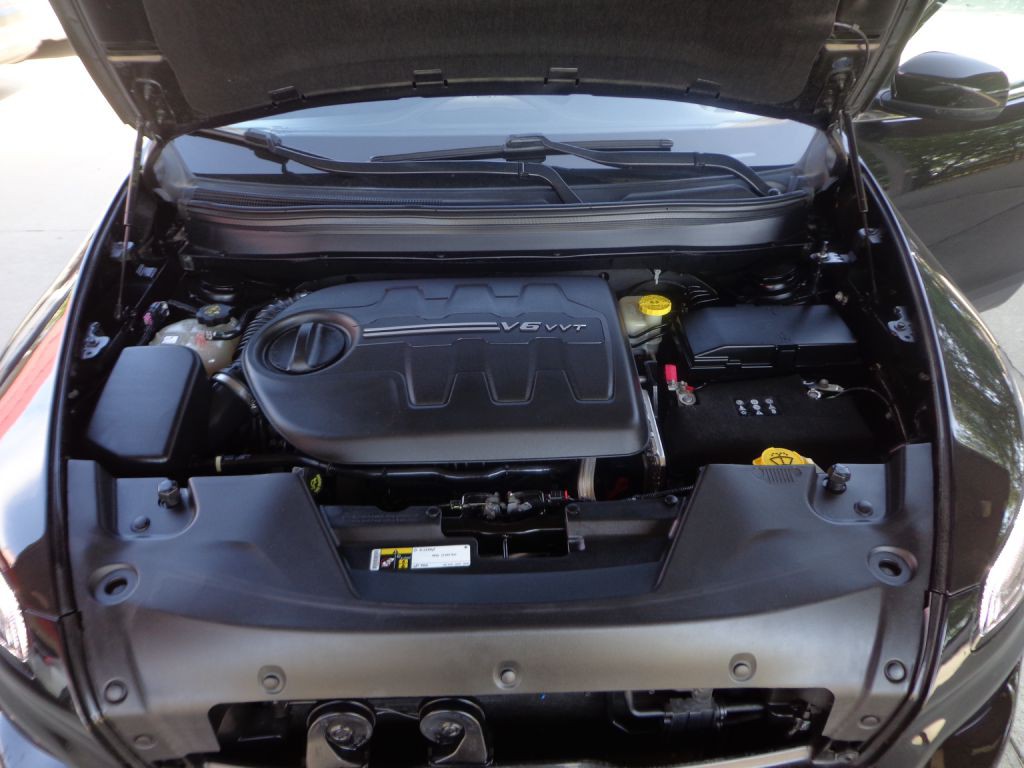 2016 Jeep Cherokee Image 12