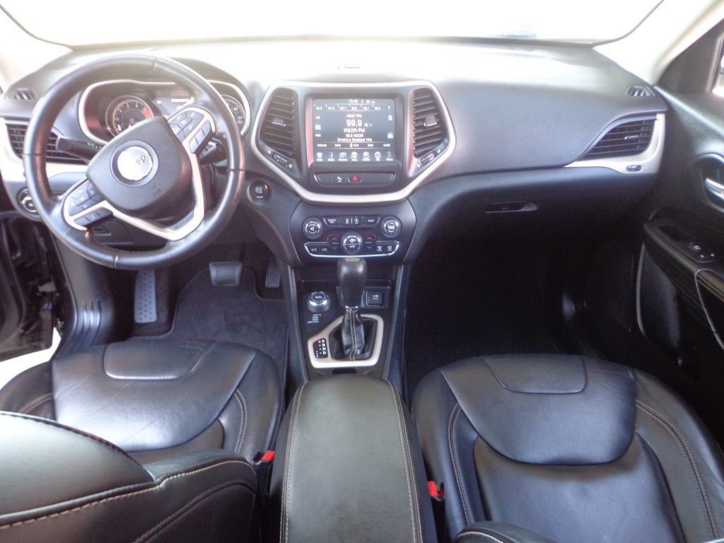 2016 Jeep Cherokee Image 23