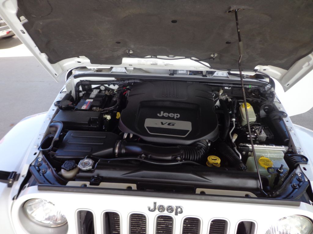 2016 Jeep Wrangler Unlimited Image 8