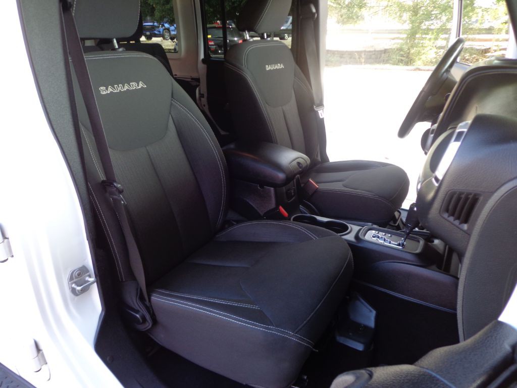 2016 Jeep Wrangler Unlimited Image 13